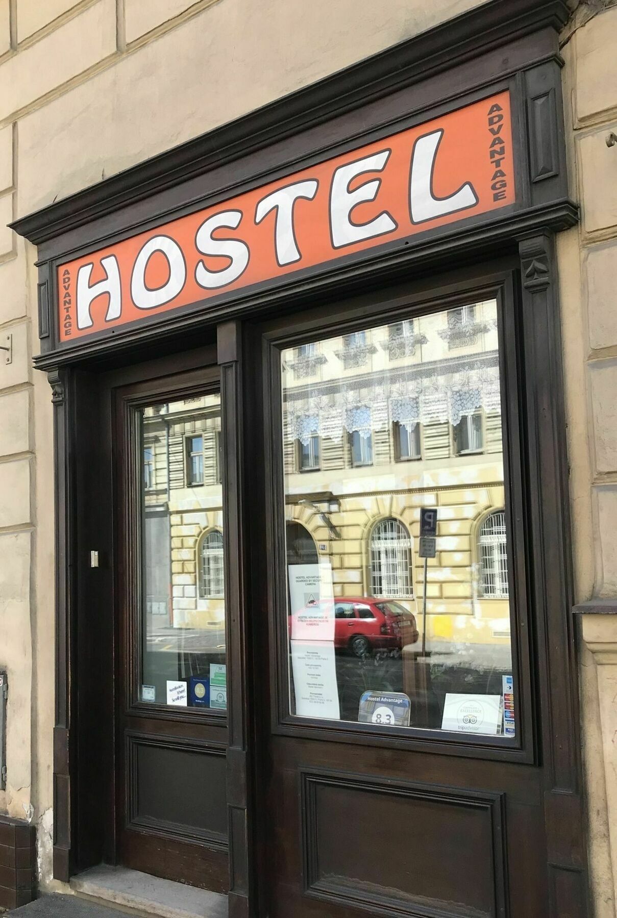 优势酒店 布拉格 外观 照片